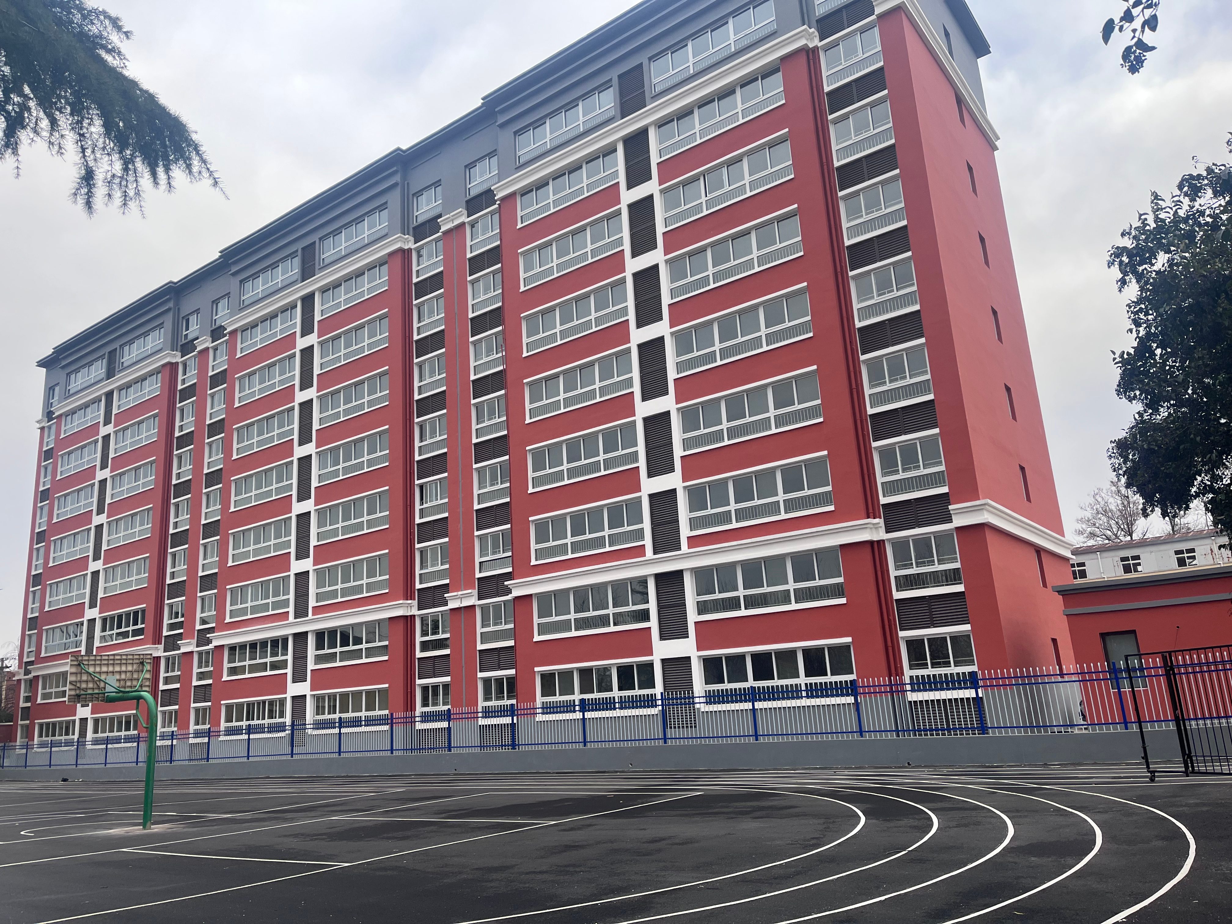 新安縣白墻產(chǎn)業(yè)園安置小區(qū)項(xiàng)目